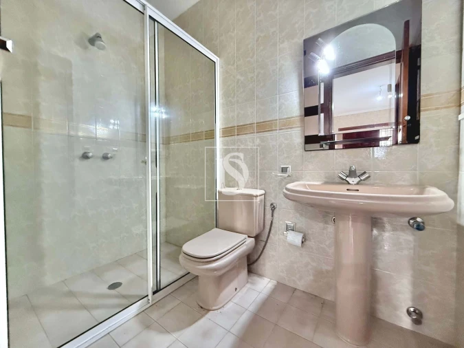 Moradia T6 para Venda em Lanheses Foto 30