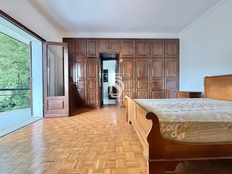 Moradia T6 para Venda em Lanheses Foto 16