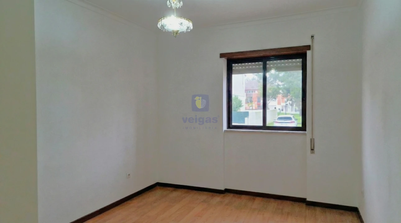 Apartamento T1 para Venda em Marinha Grande Foto 9