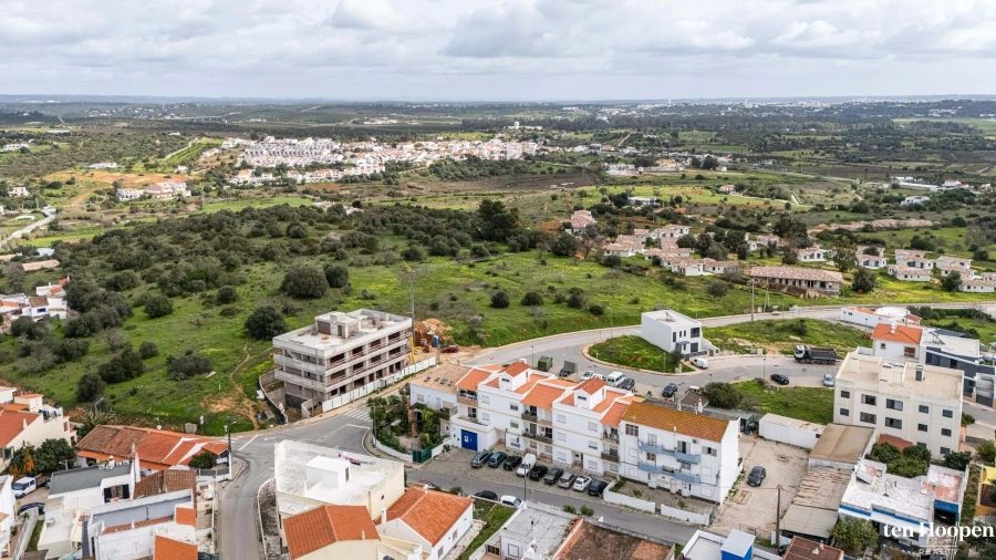 Apartamento T3 para Venda em Mexilhoeira Grande Foto 8
