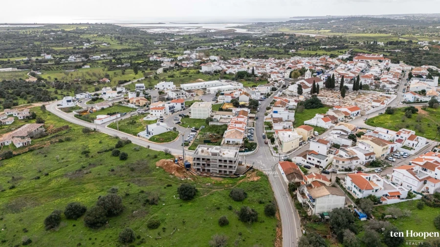 Apartamento T3 para Venda em Mexilhoeira Grande Foto 12