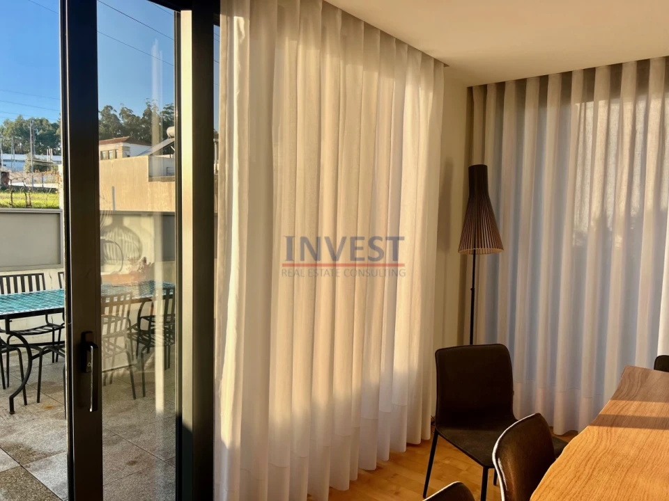 Moradia T5 para Venda em Cidade da Maia Foto 11