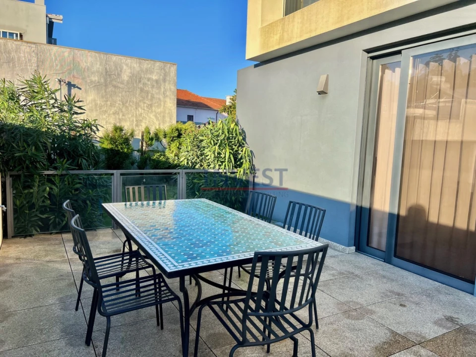 Moradia T5 para Venda em Cidade da Maia Foto 49