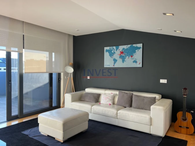 Moradia T5 para Venda em Cidade da Maia Foto 40