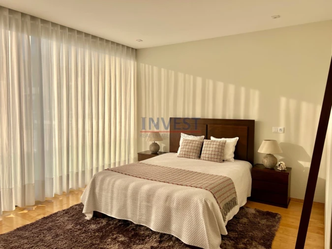 Moradia T5 para Venda em Cidade da Maia Foto 34