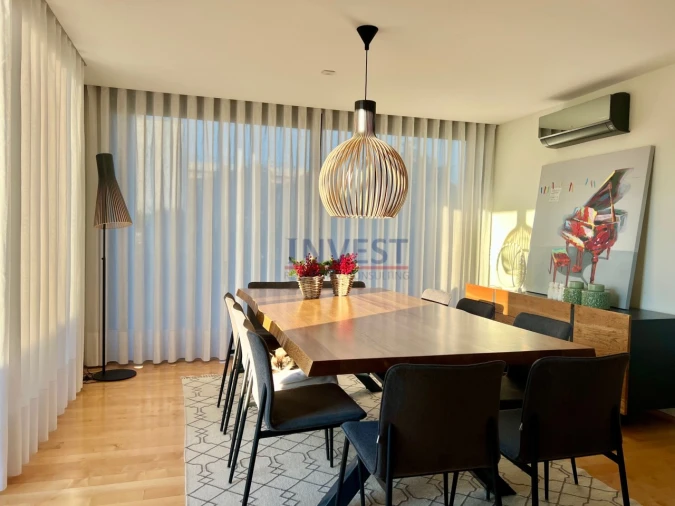 Moradia T5 para Venda em Cidade da Maia