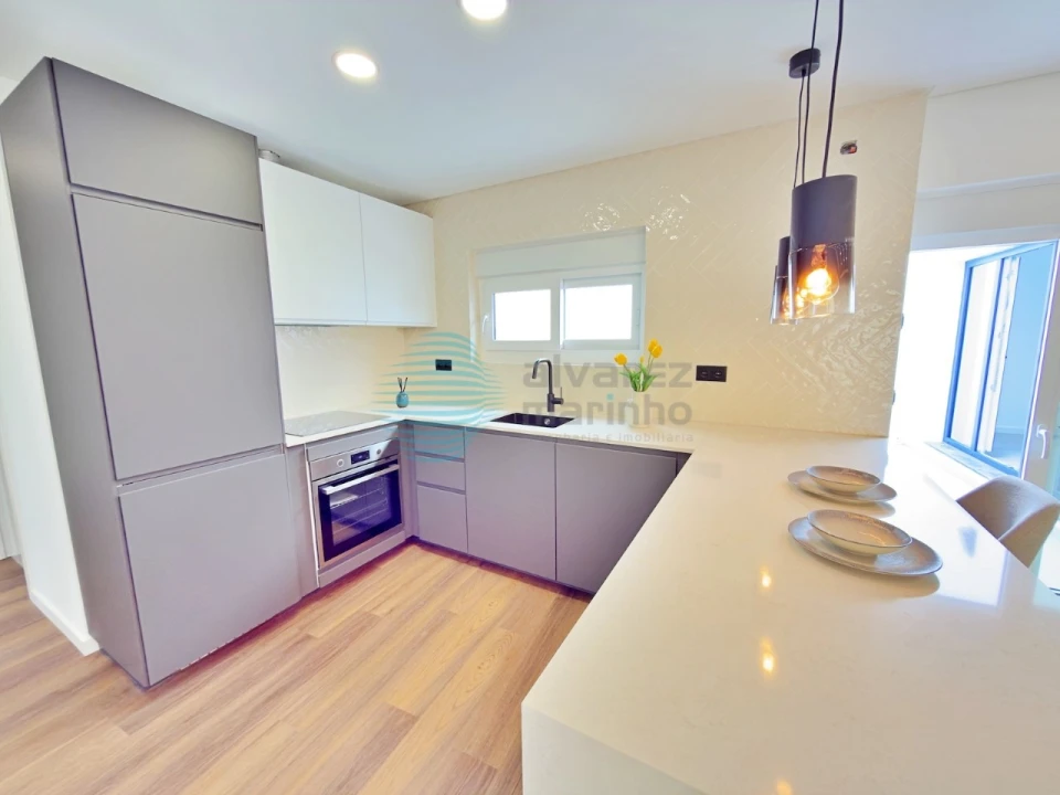 Moradia T3 para Venda em Santa Maria, São Pedro e Matacães Foto 5