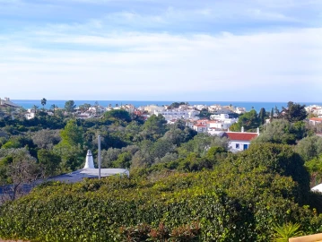 Moradia T4 para Venda em Lagoa e Carvoeiro