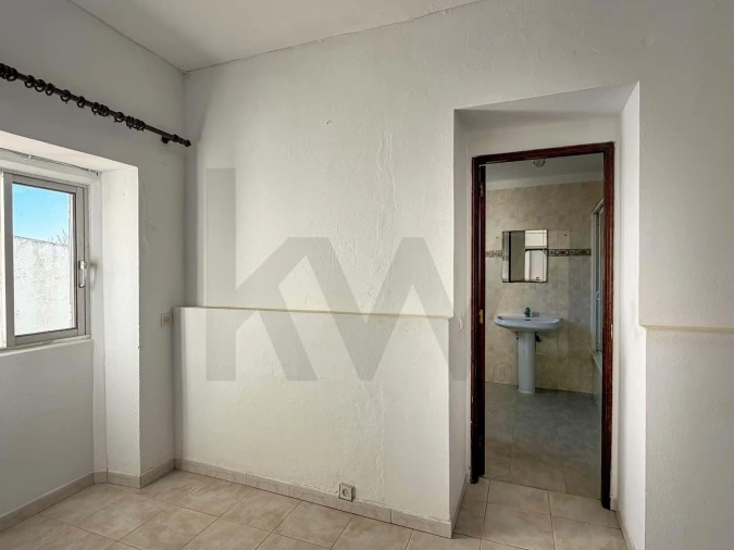 Moradia T3 para Venda em Pechão Foto 12