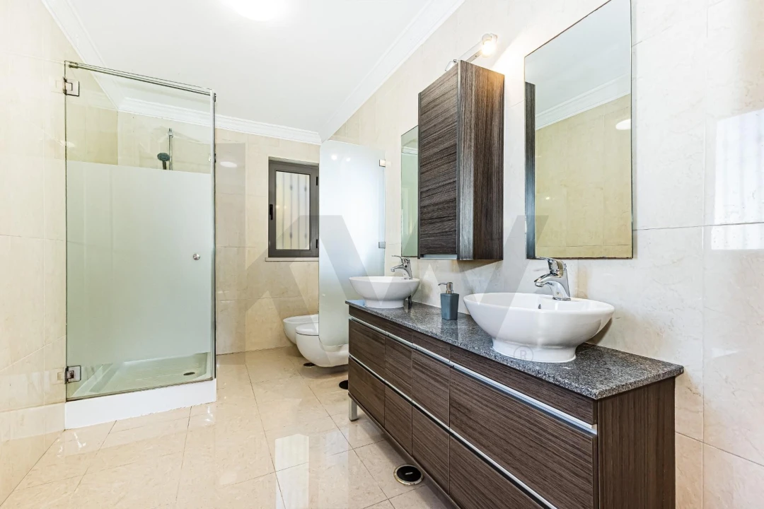 Moradia T3 para Arrendamento férias em Guia Foto 27