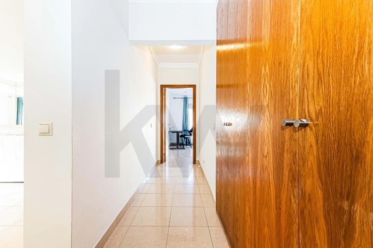 Moradia T3 para Arrendamento férias em Guia Foto 8