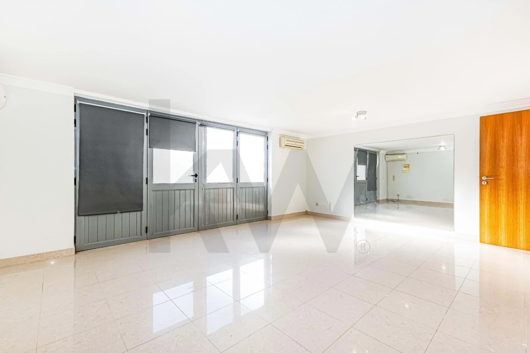 Moradia T3 para Arrendamento férias em Guia Foto 32