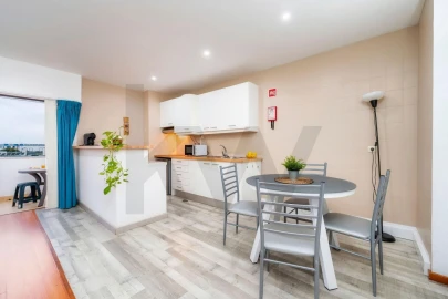 Apartamento T1 para Venda em Albufeira e Olhos de Água