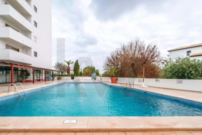 Apartamento T1 para Venda em Albufeira e Olhos de Água