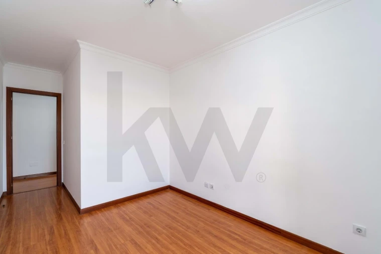 Apartamento T3 para Venda em Vila Real de Santo Antonio Foto 17