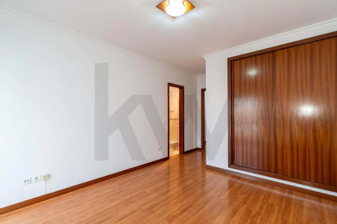 Apartamento T3 para Venda em Vila Real de Santo Antonio Foto 26