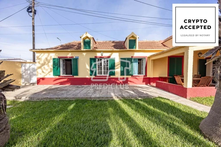 Moradia T4 para Venda em Porto Santo