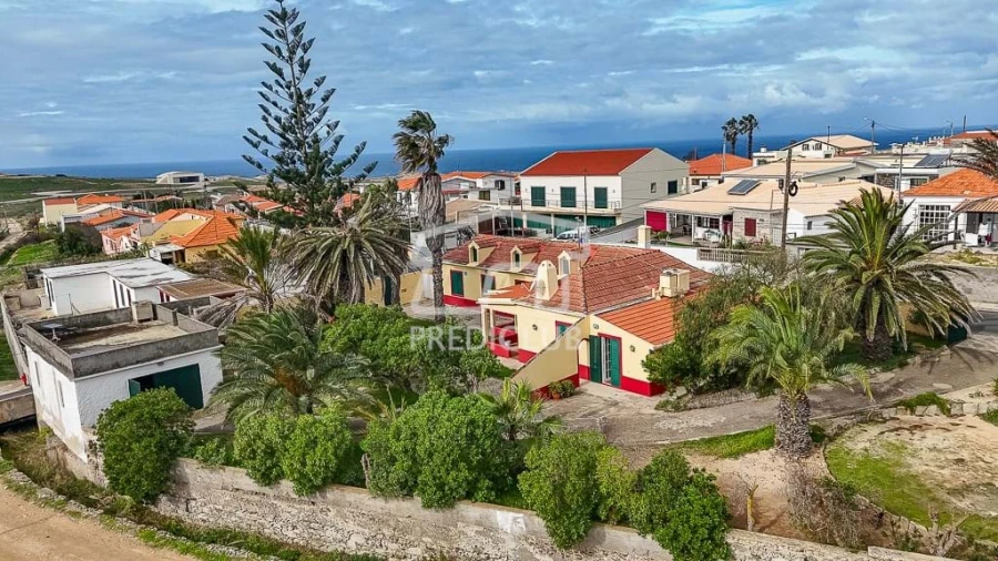 Moradia T4 para Venda em Porto Santo Foto 32