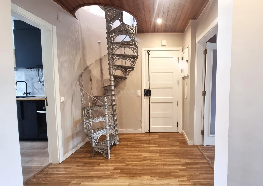 Apartamento T3 para Arrendamento em São Domingos de Rana Foto 21