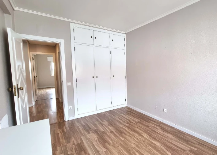 Apartamento T3 para Arrendamento em São Domingos de Rana Foto 14