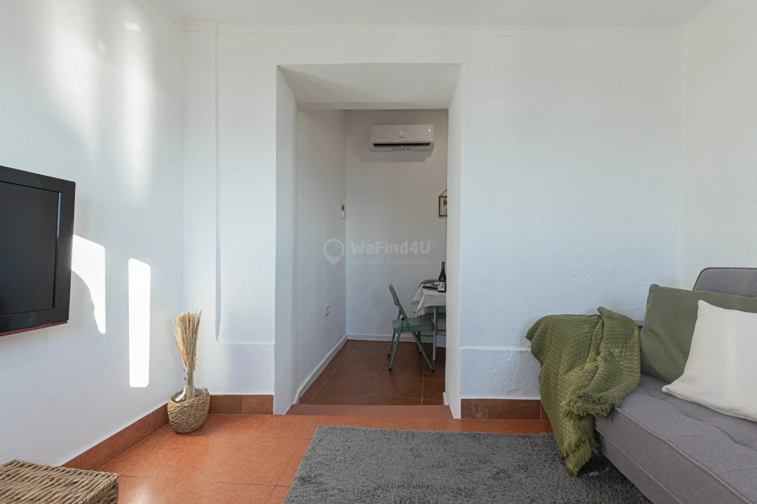 Apartamento T2 para Arrendamento em Seixal Foto 2