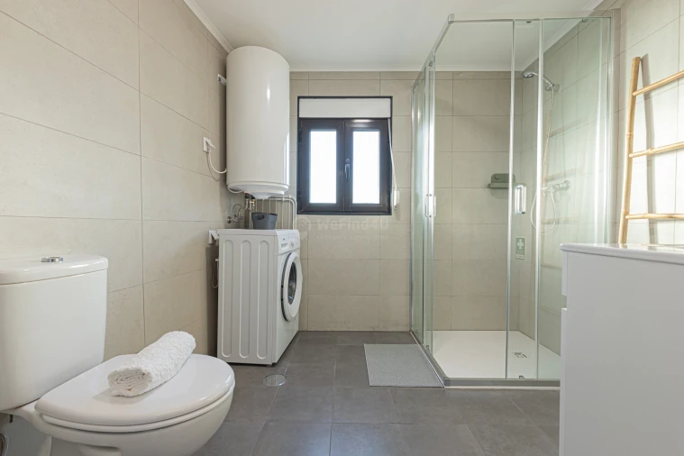 Apartamento T2 para Arrendamento em Seixal Foto 13