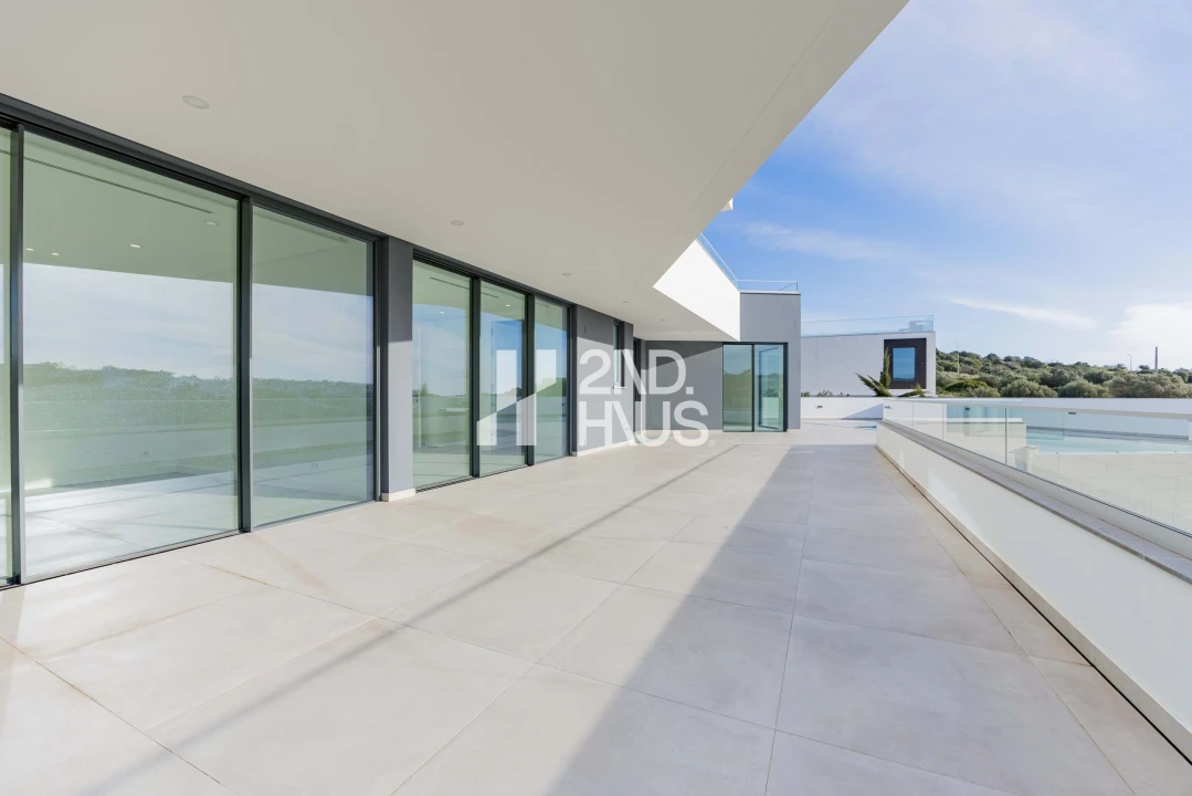 Moradia T4 para Venda em Lagos (São Sebastião e Santa Maria) Foto 11