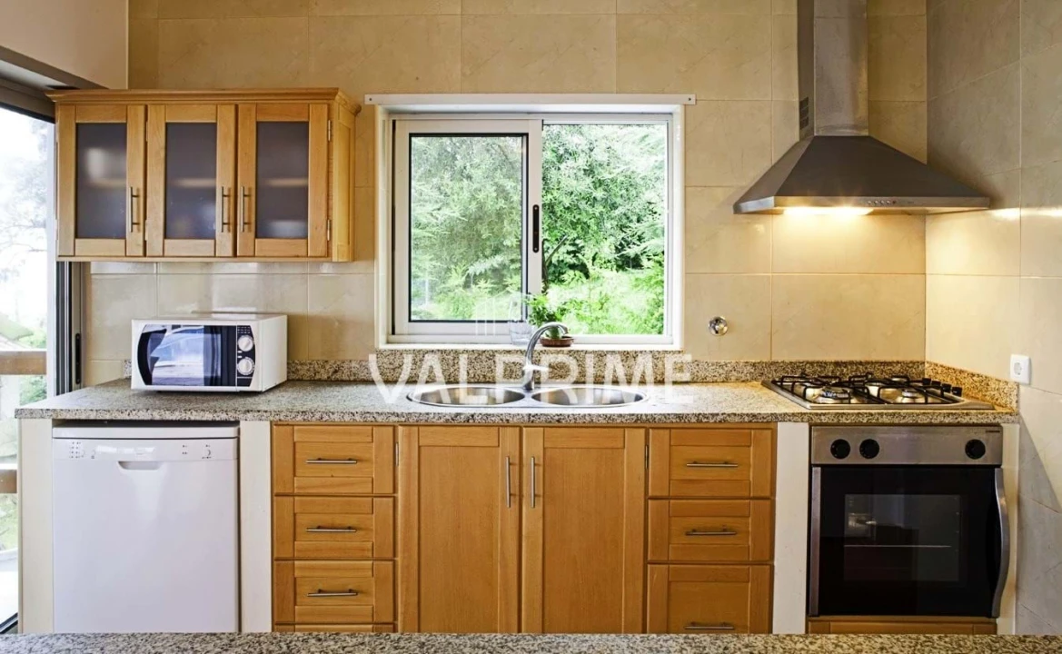 Moradia T3 para Venda em Gondoriz Foto 3