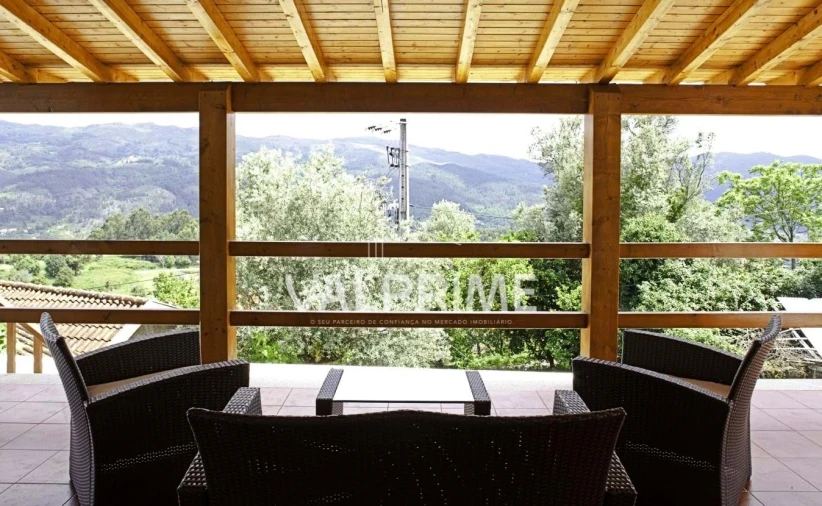 Moradia T3 para Venda em Gondoriz Foto 5