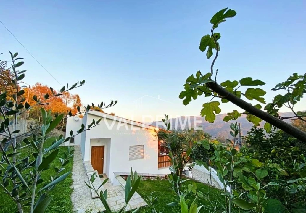 Moradia T3 para Venda em Gondoriz Foto 8