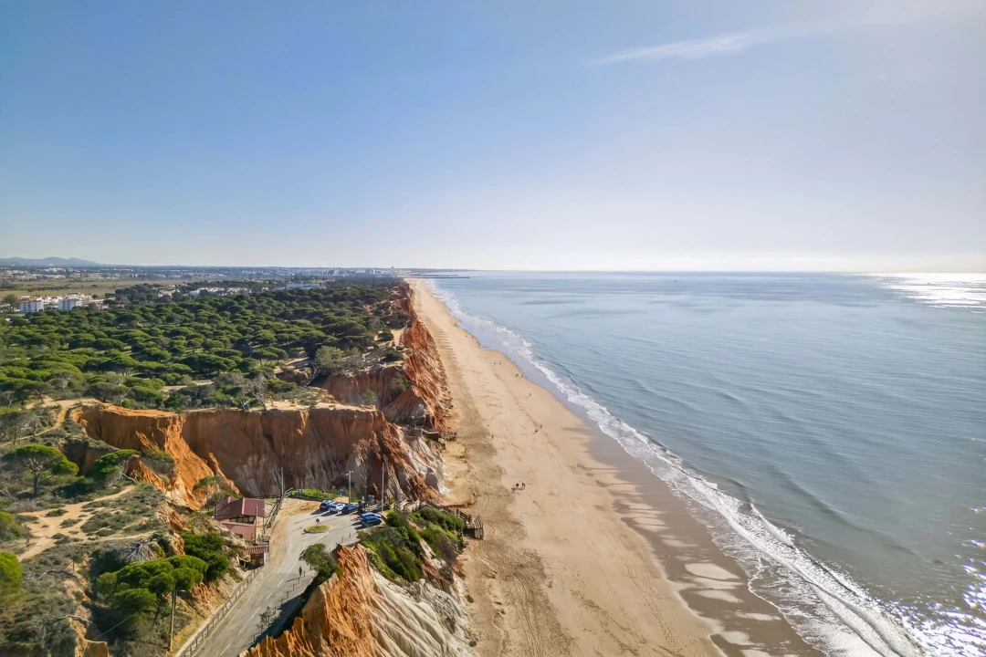 Moradia T3 para Arrendamento em Albufeira e Olhos de Água Foto 11