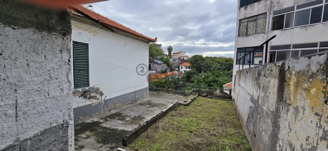 Moradia T3 para Venda em Funchal (Santa Luzia) Foto 12