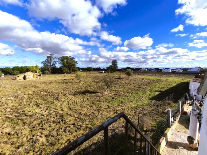 Moradia T3 para Venda em Vale de Santiago Foto 25