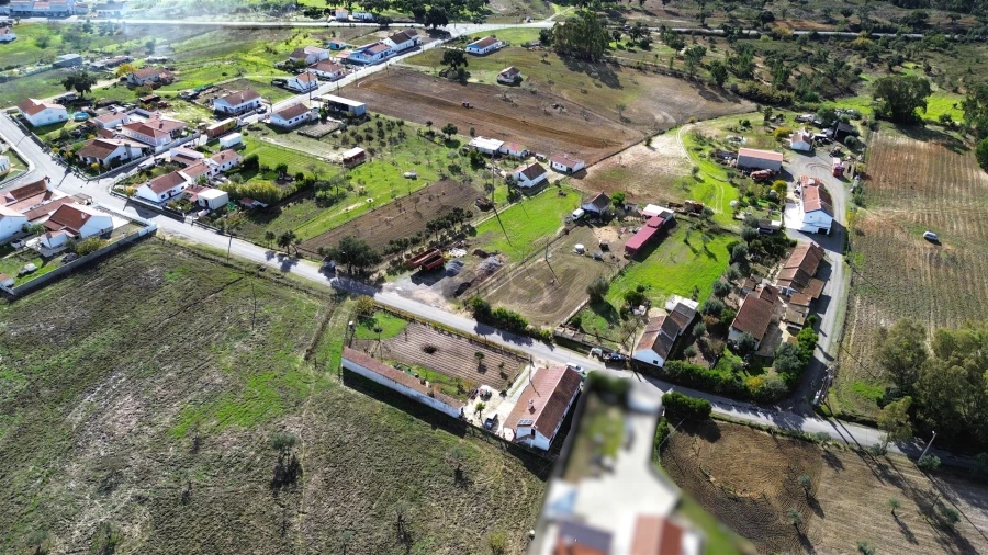 Moradia T3 para Venda em Vale de Santiago Foto 48