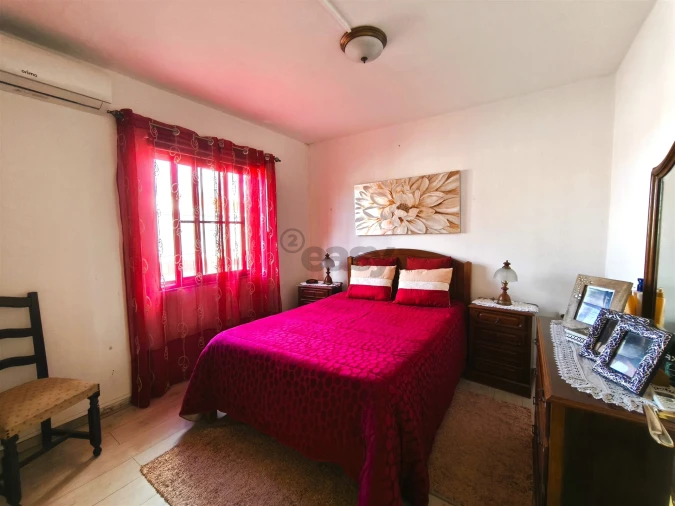 Moradia T3 para Venda em Vale de Santiago Foto 19