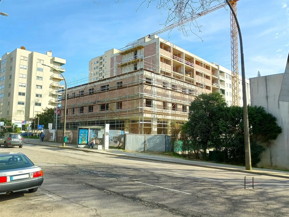 Apartamento T2 para Venda em Cedofeita, Santo Ildefonso, Sé, Miragaia, São Nicolau e Vitória Foto 2
