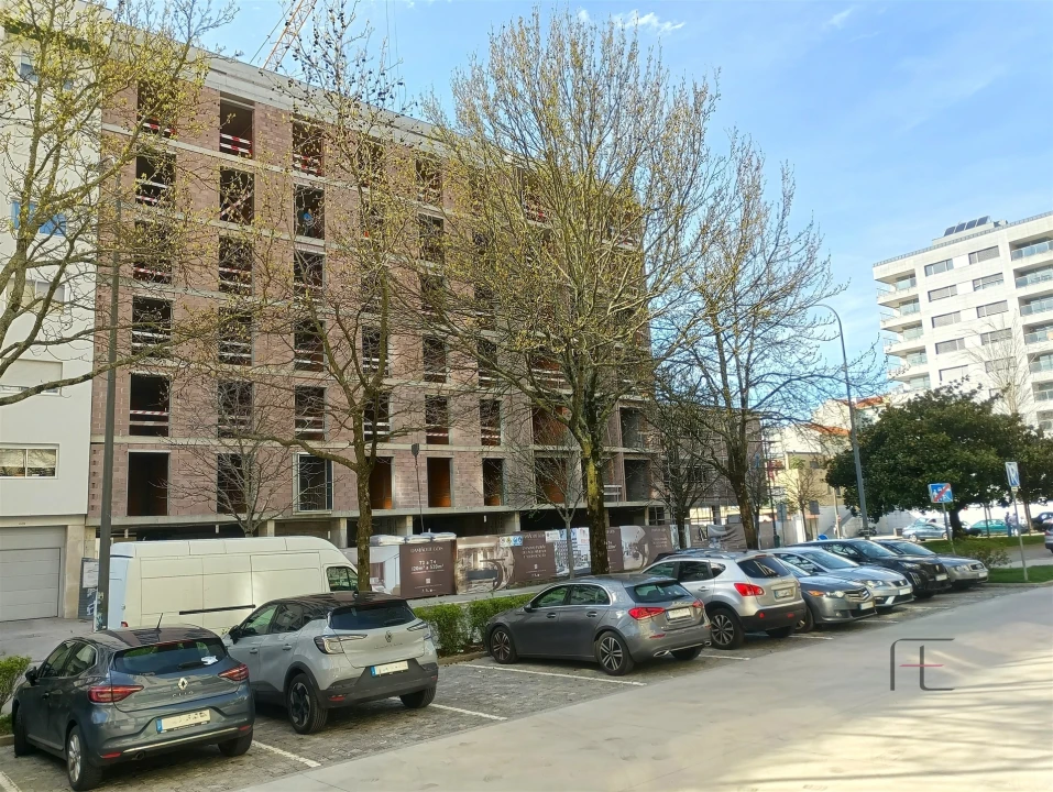Apartamento T2 para Venda em Cedofeita, Santo Ildefonso, Sé, Miragaia, São Nicolau e Vitória Foto 1