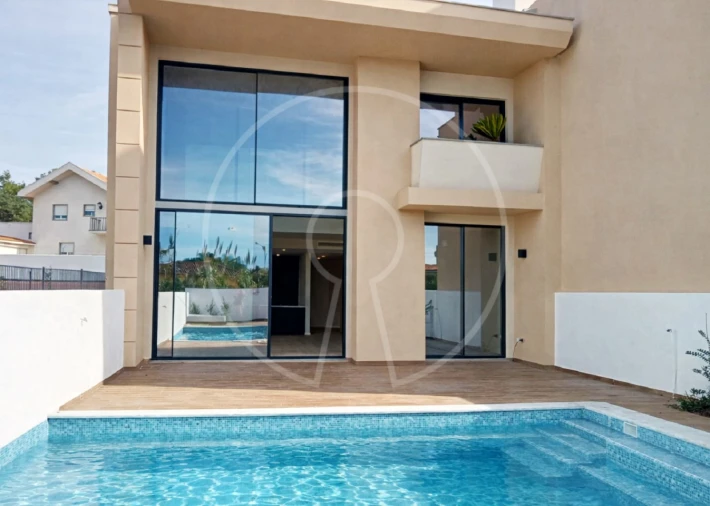 Moradia T4 para Venda em Alcabideche Foto 1