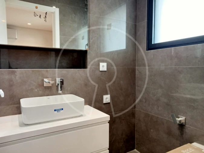 Moradia T4 para Venda em Alcabideche Foto 17