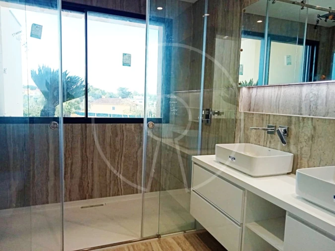 Moradia T4 para Venda em Alcabideche Foto 20