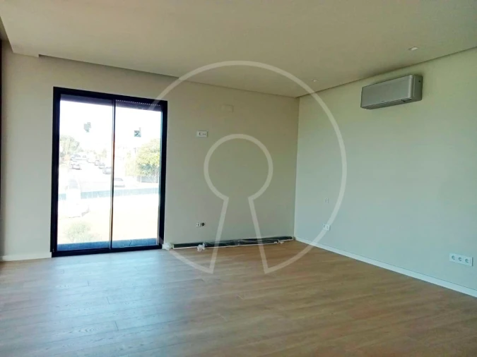 Moradia T4 para Venda em Alcabideche Foto 21