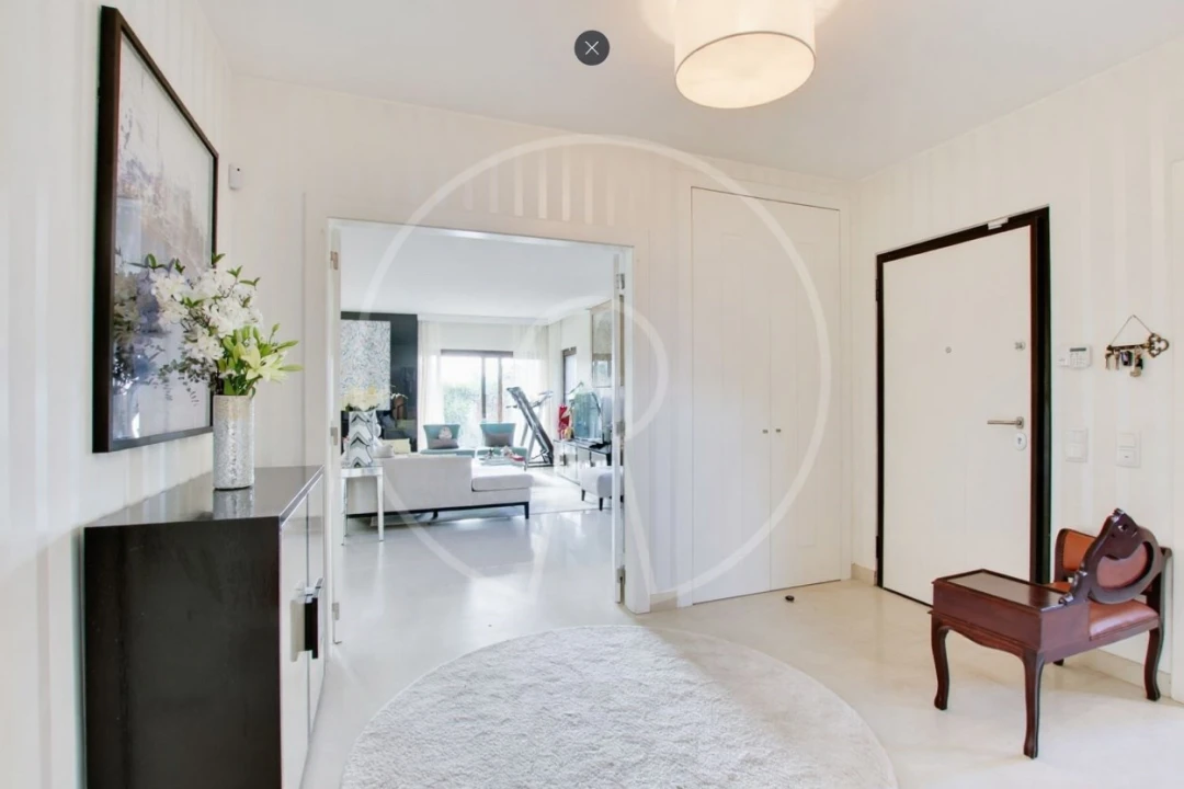 Moradia T4 para Venda em Alcabideche Foto 12