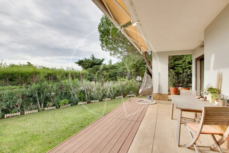 Moradia T4 para Venda em Alcabideche Foto 5