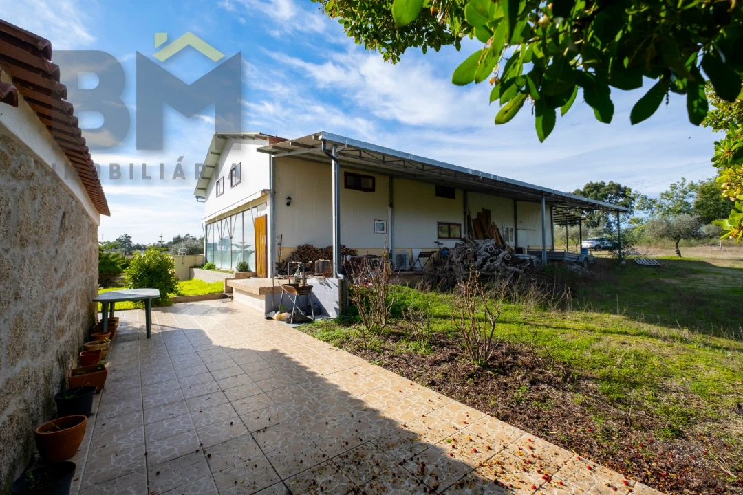 Quinta T0 para Venda em Lardosa Foto 11