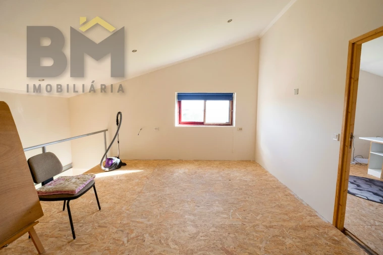 Quinta T0 para Venda em Lardosa Foto 22