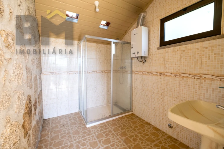 Quinta T0 para Venda em Lardosa Foto 9