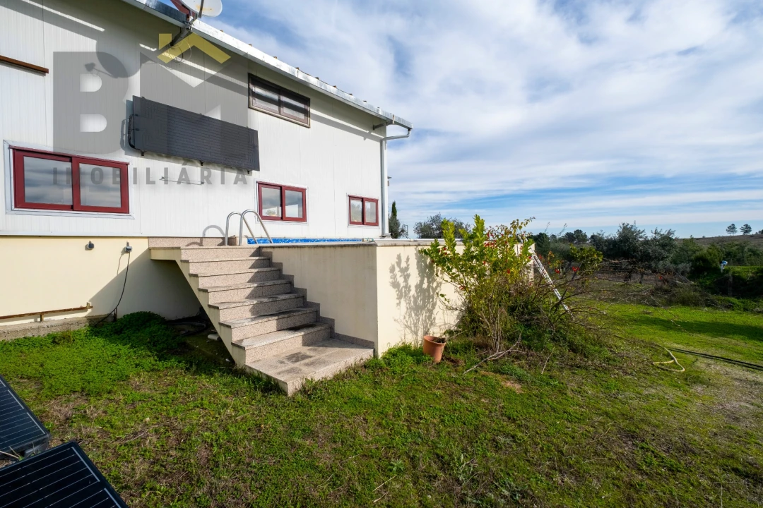 Quinta T0 para Venda em Lardosa Foto 4