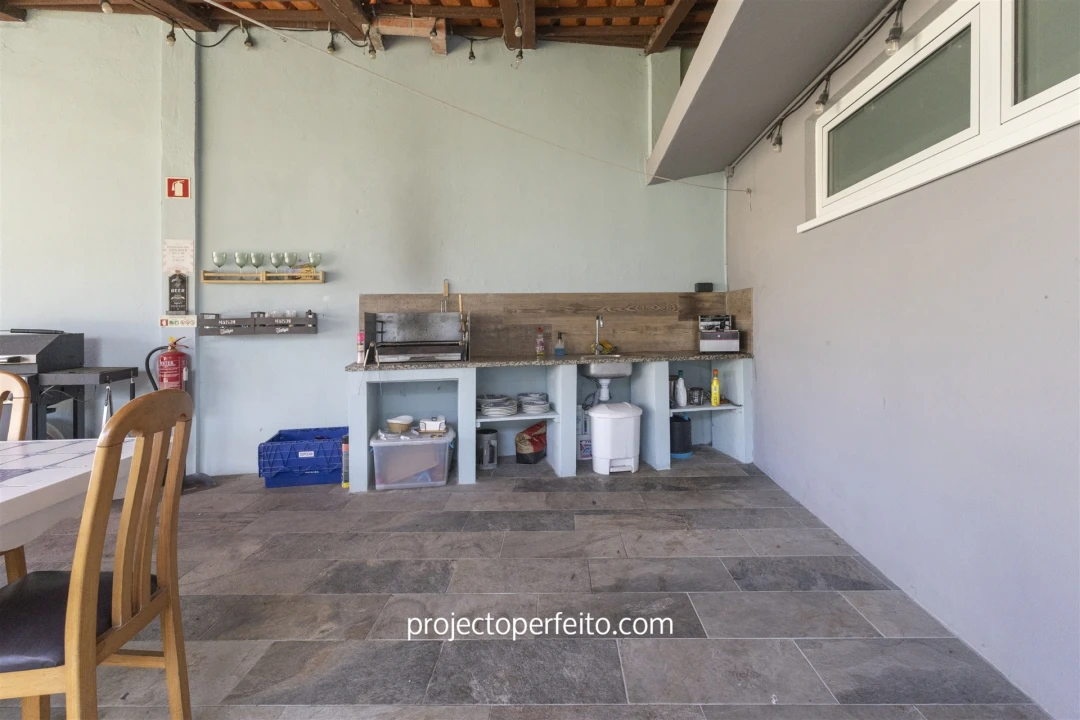 Moradia T5 para Venda em Esmoriz Foto 37