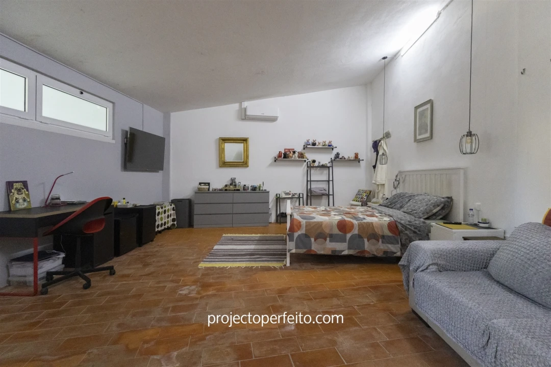 Moradia T5 para Venda em Esmoriz Foto 35