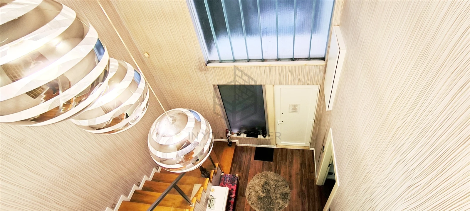 Moradia T5 para Venda em Ramada e Caneças Foto 2